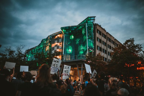 How Can Healthcare Technologies Revolutionize Patient Care in the UK?