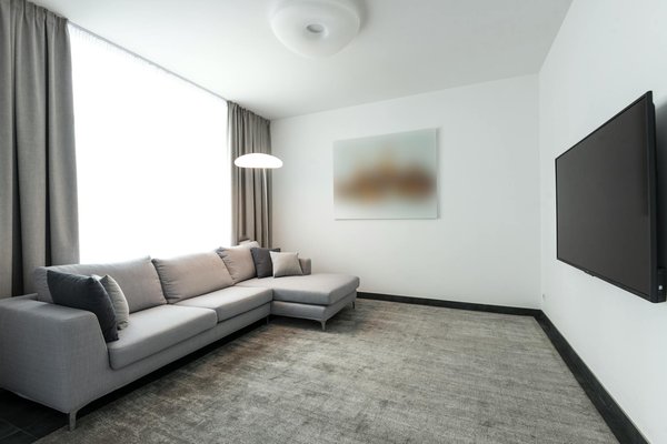 How Does Minimalism Impact Your UK Home Lifestyle?